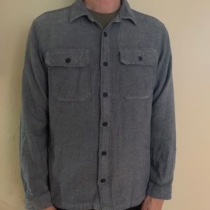 Patagonia organic cotton button down shirt